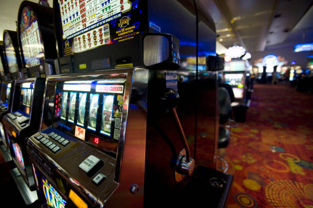 javaplay Book of Dead slot interface showing five reels, paylines, and spin controls